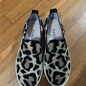 Rothy's size kids 4 Desert Cat Slip-On Sneakers